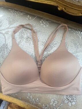 Victoria's Secret Light Nude Padded T-Shirt Bra